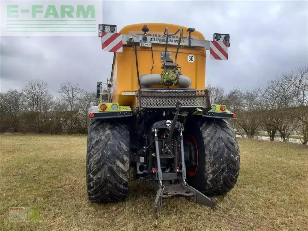CLAAS xerion 4000 saddle trac SADDLE TRAC - Samostalna prskalica: slika 1 CLAAS xerion 4000 saddle trac SADDLE TRAC - Samostalna prskalica: slika 1