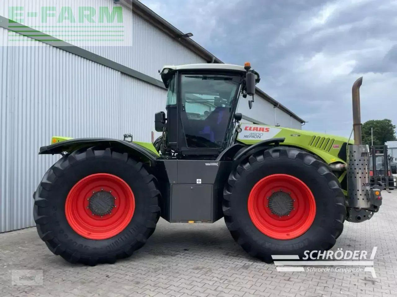 CLAAS xerion 4500 - Traktor: slika 2 CLAAS xerion 4500 - Traktor: slika 2