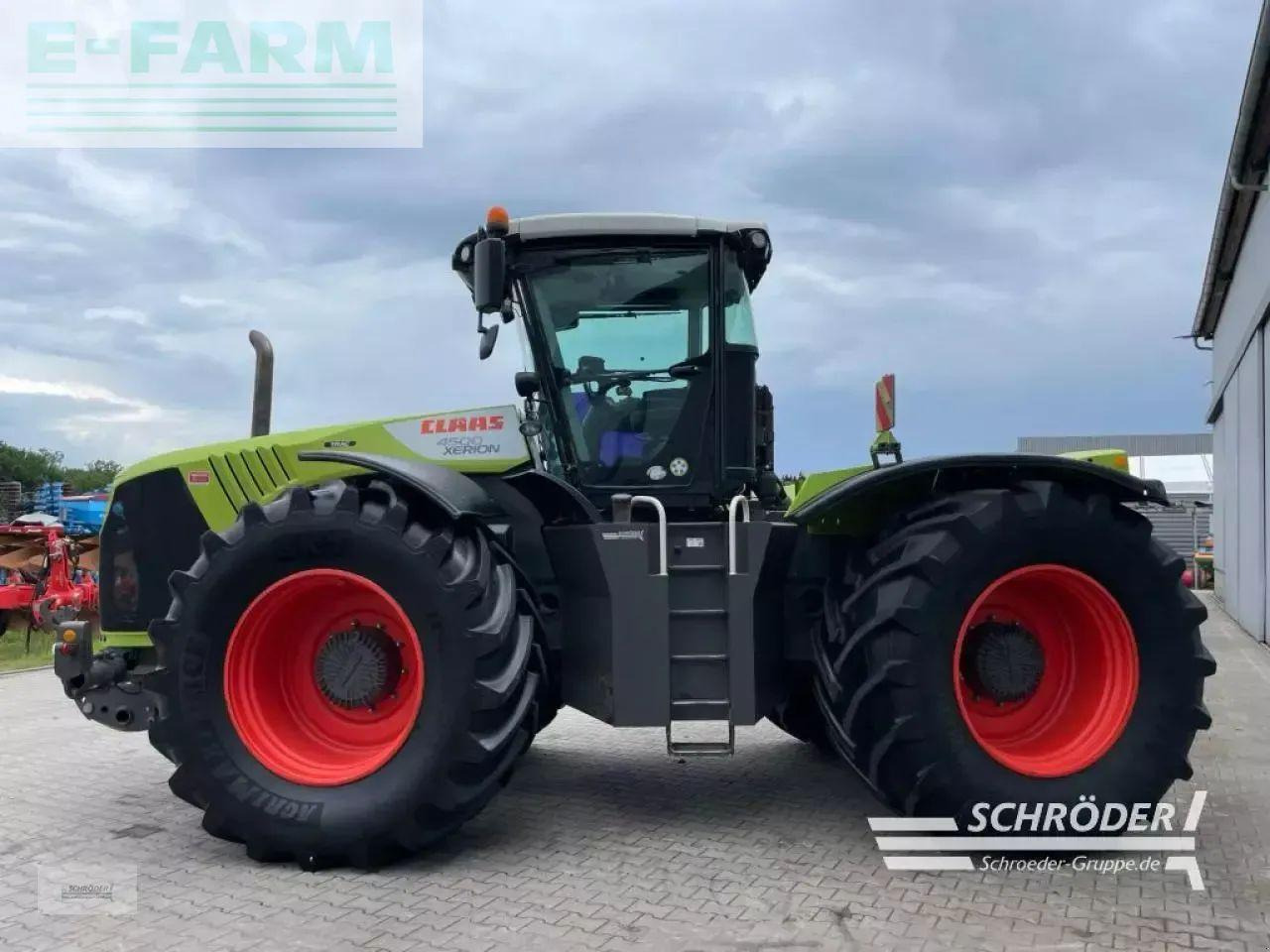 CLAAS xerion 4500 - Traktor: slika 4 CLAAS xerion 4500 - Traktor: slika 4