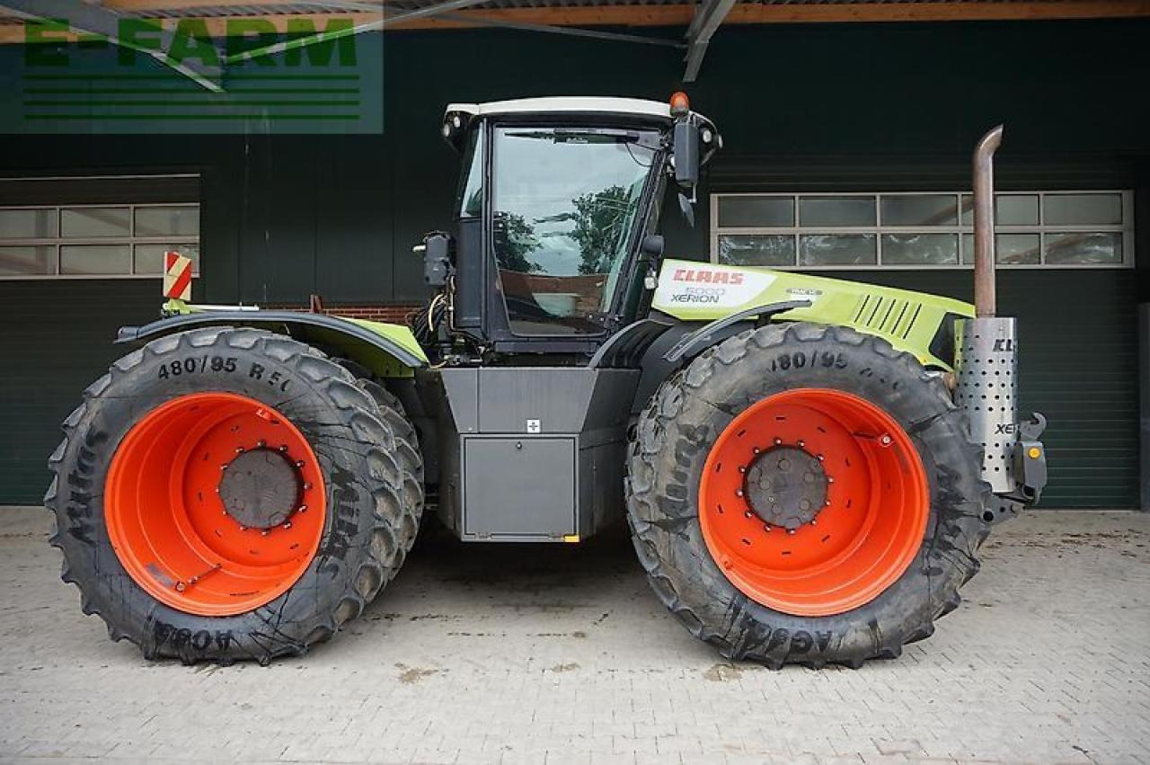 CLAAS xerion 5000 trac vc TRAC VC - Traktor: slika 4 CLAAS xerion 5000 trac vc TRAC VC - Traktor: slika 4
