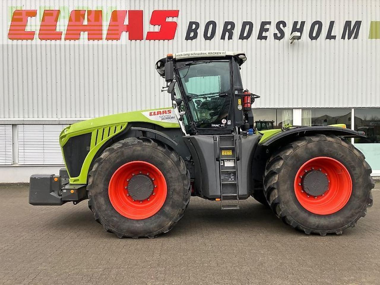 CLAAS xerion 5000 trac vc TRAC VC - Traktor: slika 1 CLAAS xerion 5000 trac vc TRAC VC - Traktor: slika 1
