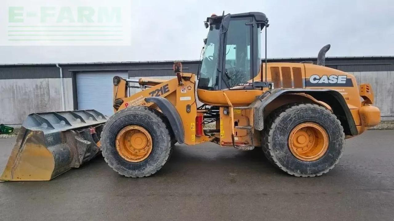 Case-IH 721 e - Mini bager: slika 1 Case-IH 721 e - Mini bager: slika 1