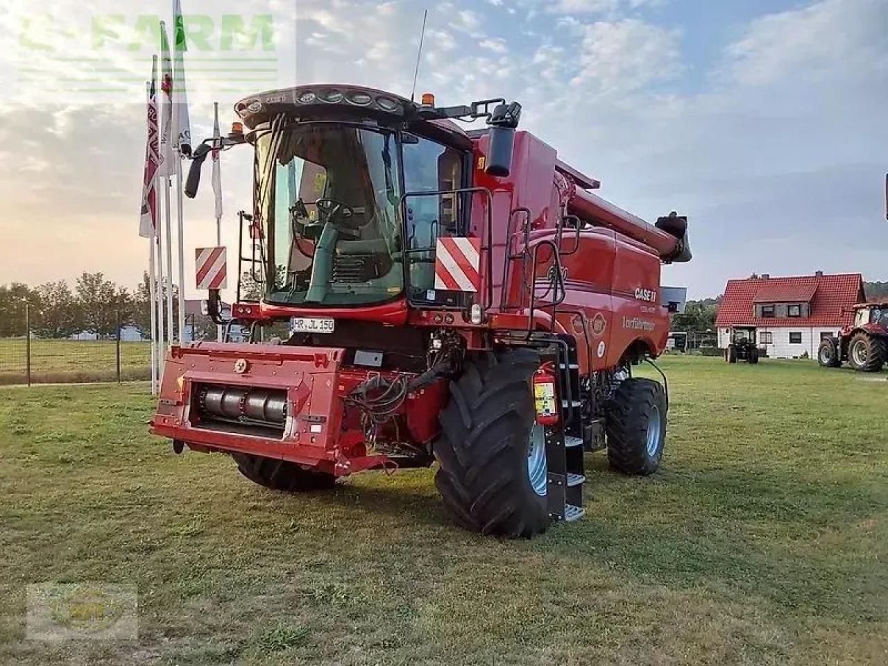 Case-IH axial-flow 6150 inkl. schneidwerk 7,62 m und wagen - Kombinovani kombajn: slika 1 Case-IH axial-flow 6150 inkl. schneidwerk 7,62 m und wagen - Kombinovani kombajn: slika 1