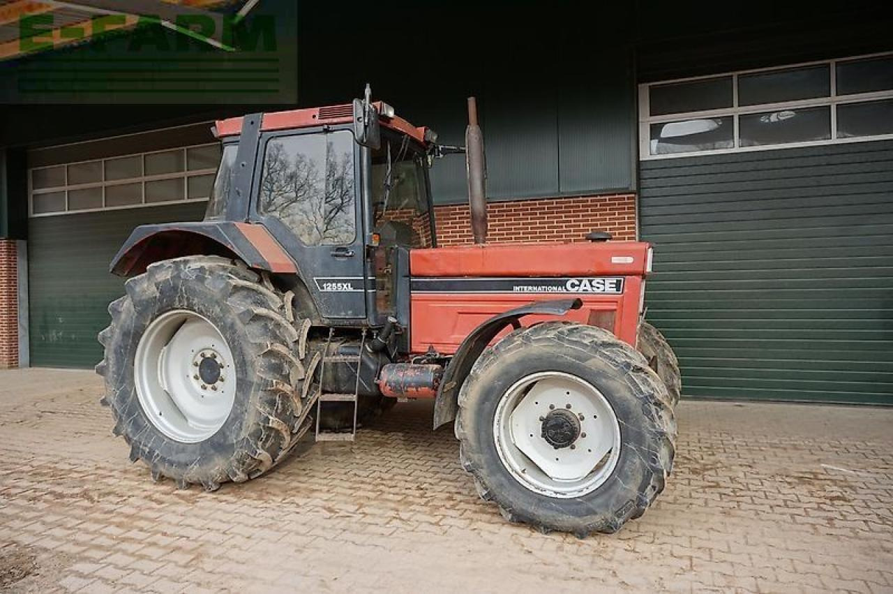 Case-IH ihc 1255 xl - Traktor: slika 1 Case-IH ihc 1255 xl - Traktor: slika 1