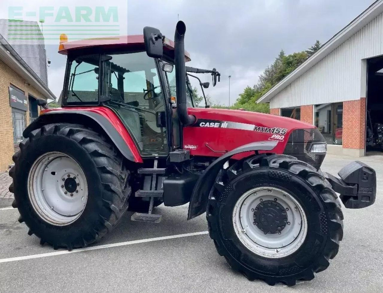 Case-IH mxm 155 pro - Traktor: slika 2 Case-IH mxm 155 pro - Traktor: slika 2