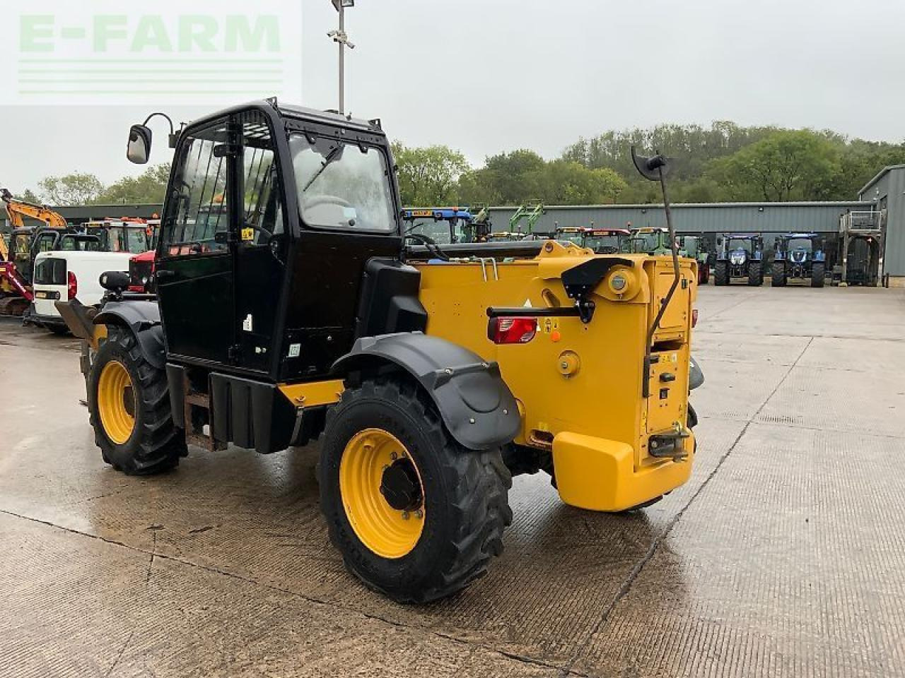 Caterpillar cat th414 c gc telehandler (st24449) - Teleskopski upravljač: slika 5 Caterpillar cat th414 c gc telehandler (st24449) - Teleskopski upravljač: slika 5