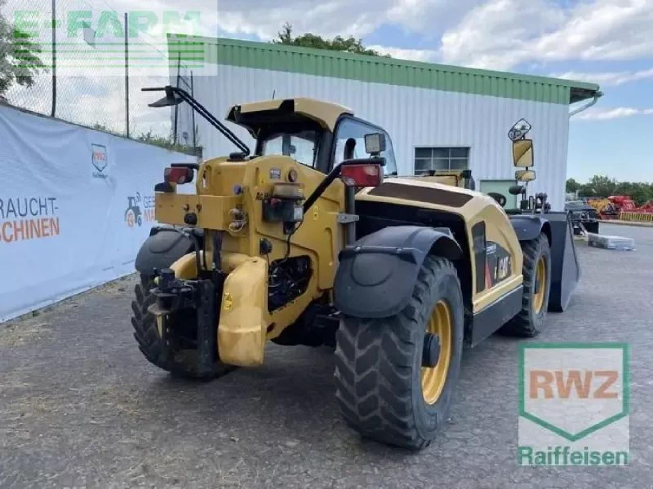 Caterpillar th 407c kompaktlad - Mini bager: slika 2 Caterpillar th 407c kompaktlad - Mini bager: slika 2