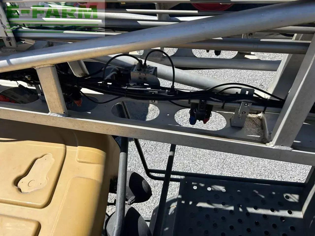 Challenger rg655 - Vučena prskalica: slika 4 Challenger rg655 - Vučena prskalica: slika 4