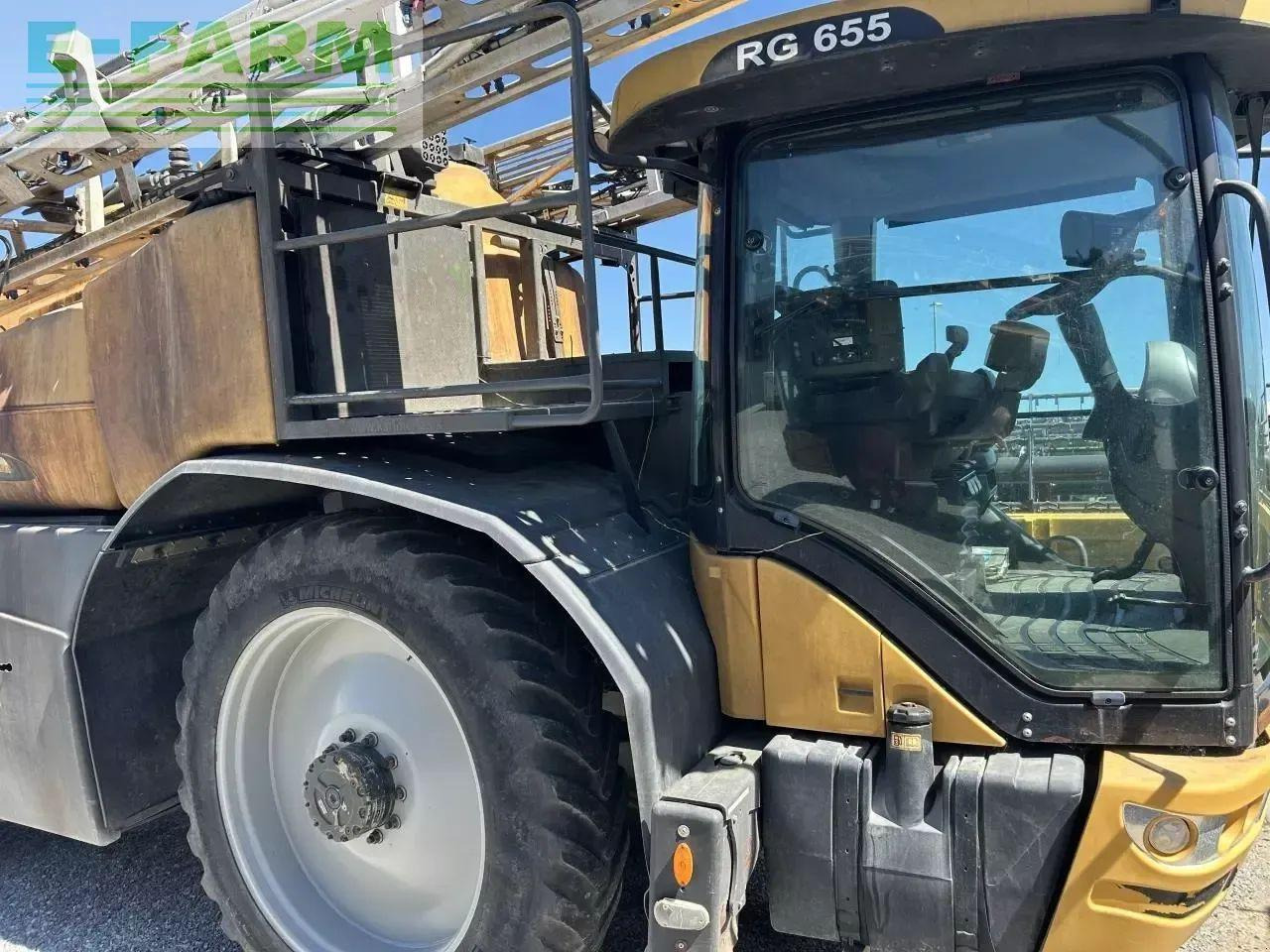 Challenger rg655 - Vučena prskalica: slika 1 Challenger rg655 - Vučena prskalica: slika 1