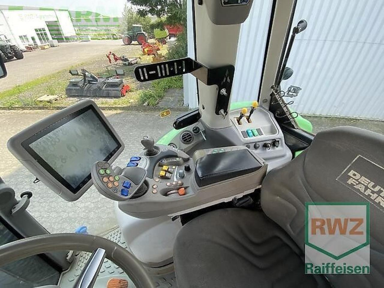 Traktor Deutz-Fahr 6215: slika 9 Traktor Deutz-Fahr 6215: slika 9