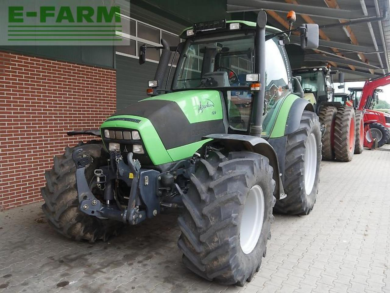 Deutz-Fahr agrotron 120 new nur 2350 std. - Traktor: slika 2 Deutz-Fahr agrotron 120 new nur 2350 std. - Traktor: slika 2