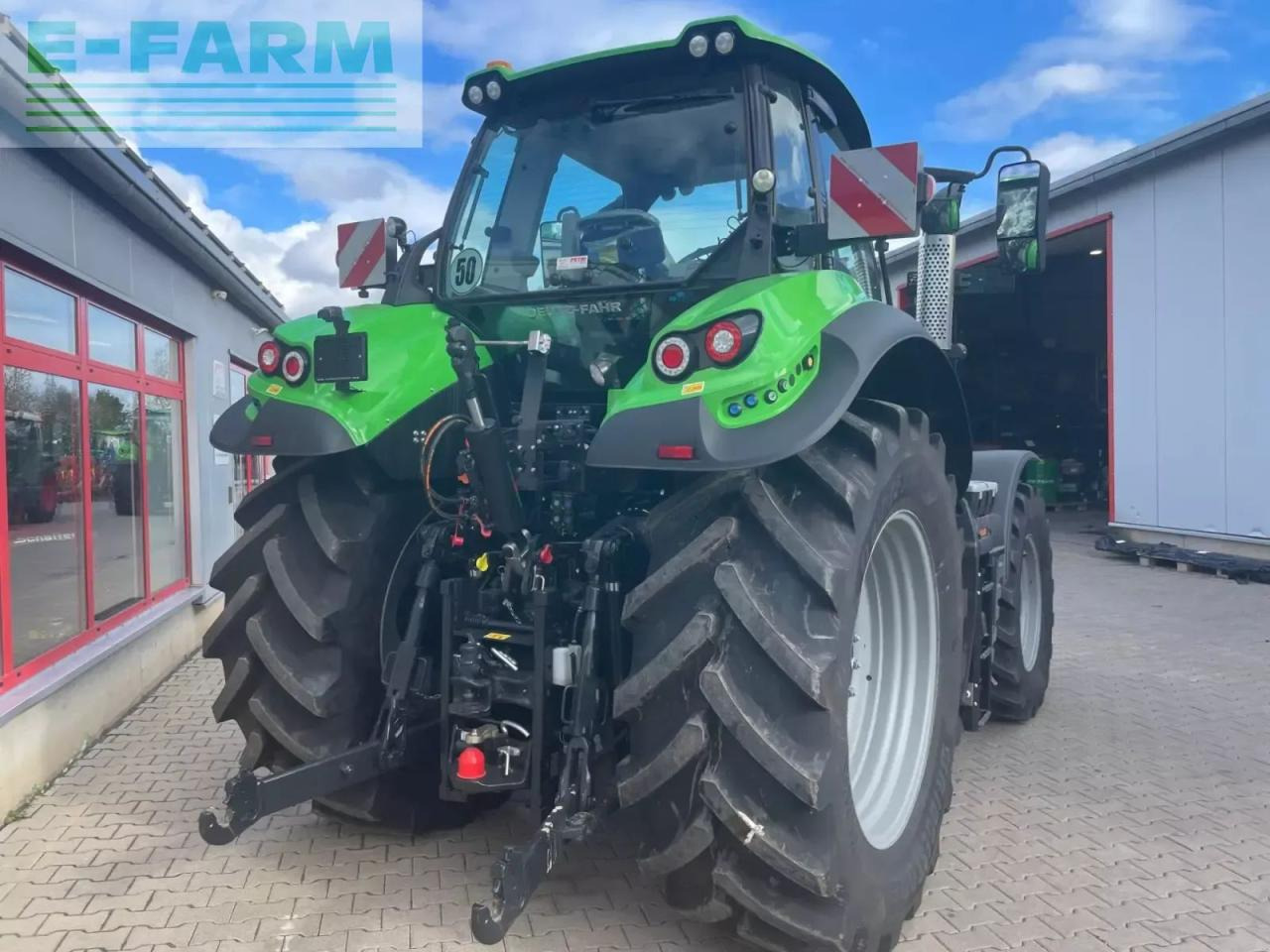 Deutz-Fahr agrotron 7250 ttv warrior TTV - Traktor: slika 4 Deutz-Fahr agrotron 7250 ttv warrior TTV - Traktor: slika 4