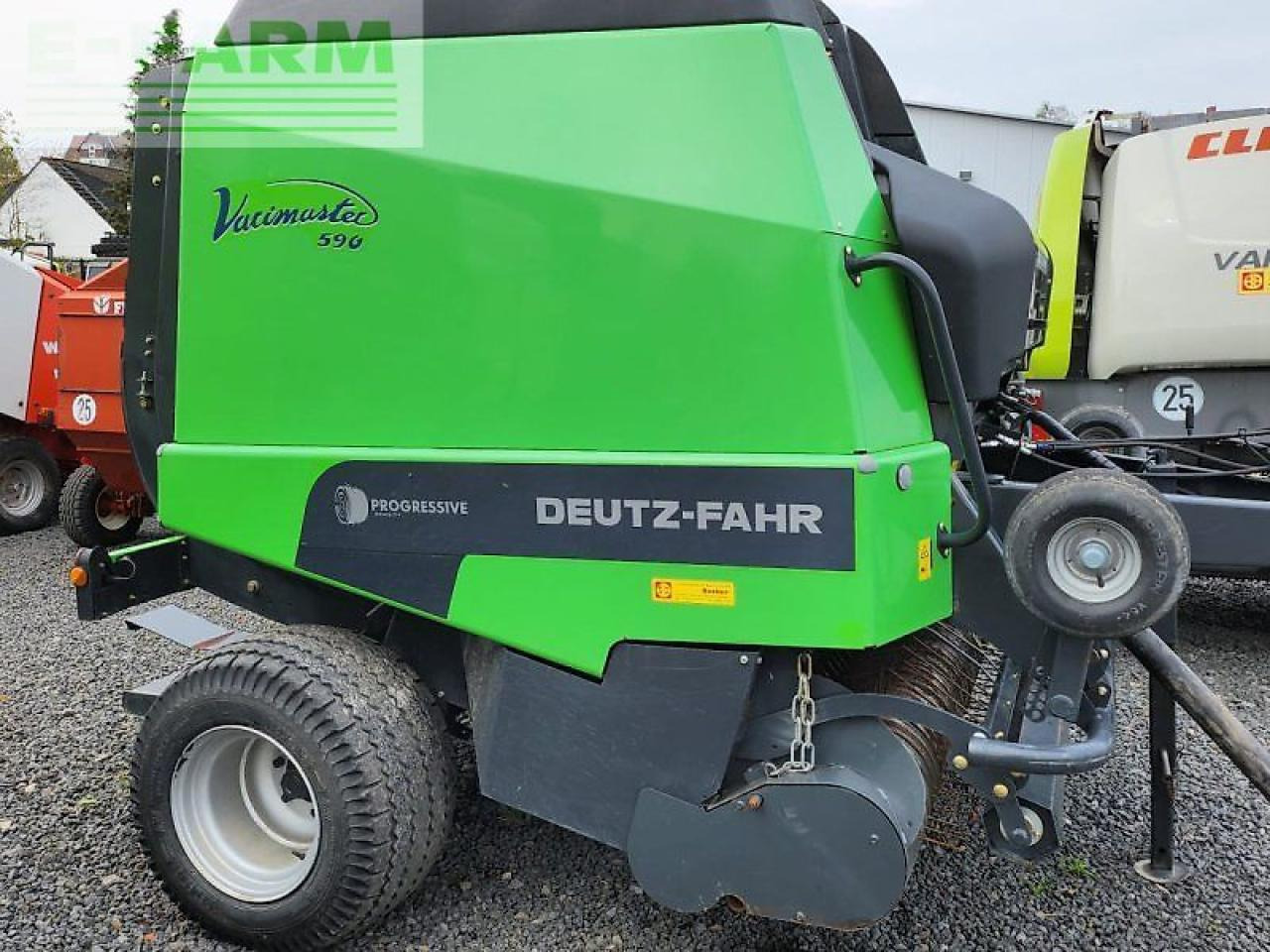 Deutz-Fahr vari master 590 - Balirka za kockaste bale: slika 1 Deutz-Fahr vari master 590 - Balirka za kockaste bale: slika 1