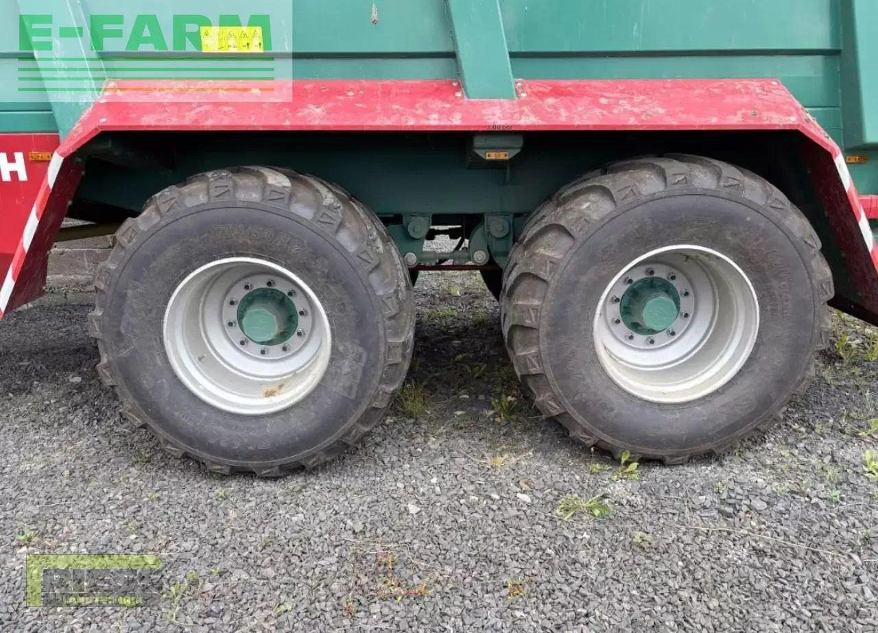 Farmtech fortis 2200 abschiebewagen + streuwerk - Traktorska prikolica za farmu/ Kiper: slika 5 Farmtech fortis 2200 abschiebewagen + streuwerk - Traktorska prikolica za farmu/ Kiper: slika 5