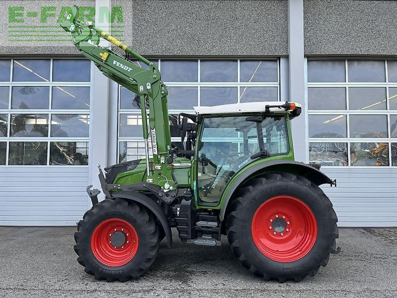 Fendt 211 s vario gen3 power setting 2 - Traktor: slika 1 Fendt 211 s vario gen3 power setting 2 - Traktor: slika 1