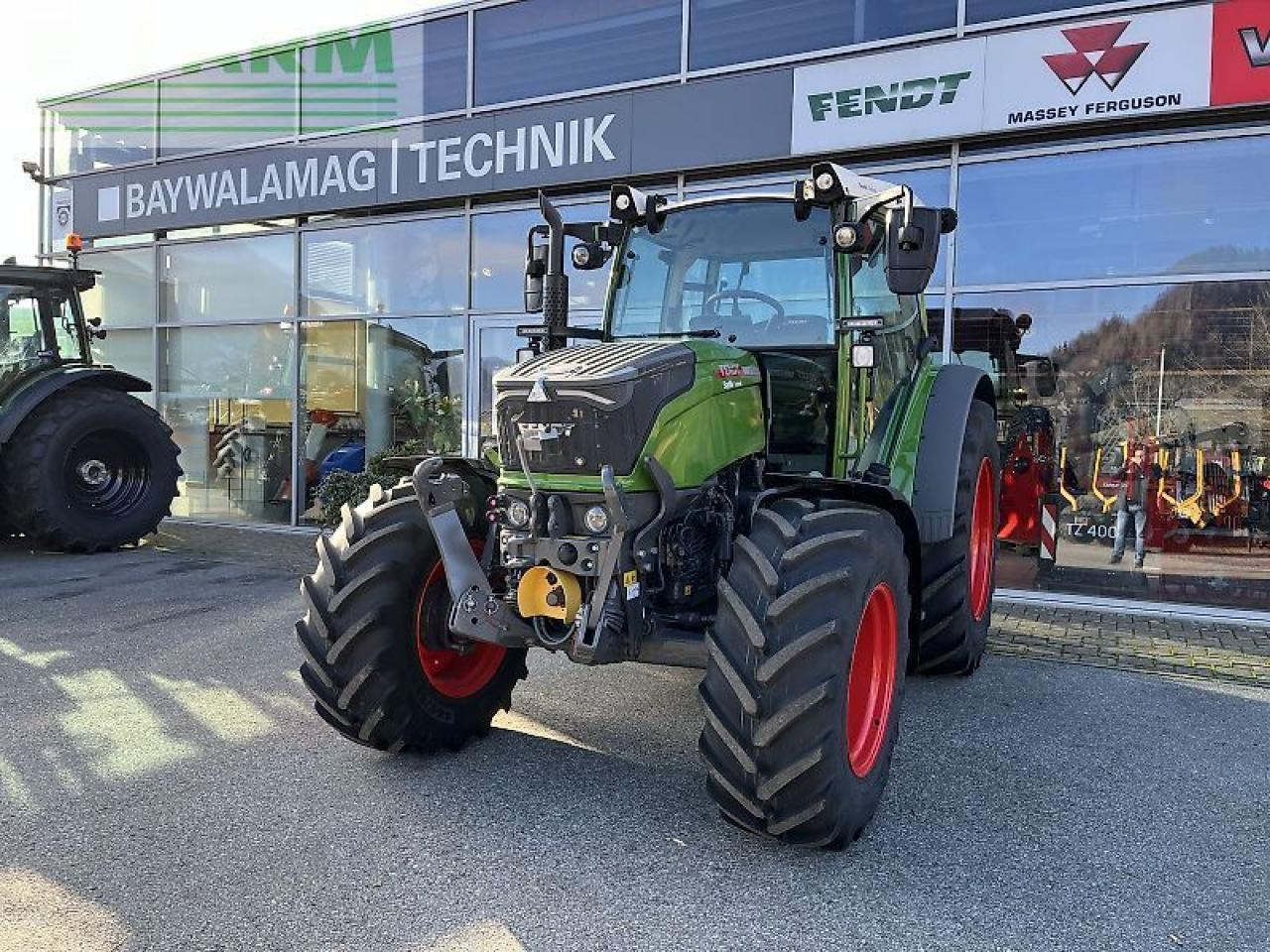 Fendt 211 s vario gen3 power setting 2 - Traktor: slika 1 Fendt 211 s vario gen3 power setting 2 - Traktor: slika 1