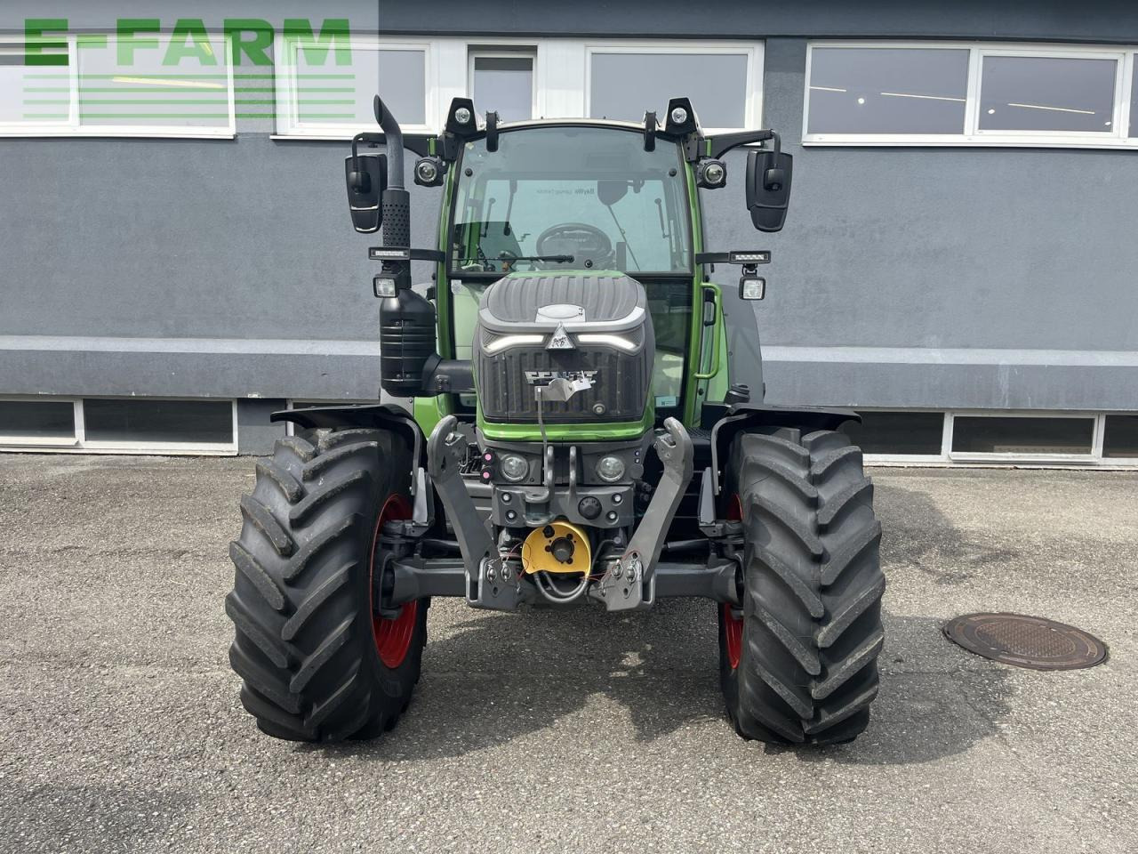 Fendt 211 s vario gen3 power setting 2 - Traktor: slika 2 Fendt 211 s vario gen3 power setting 2 - Traktor: slika 2