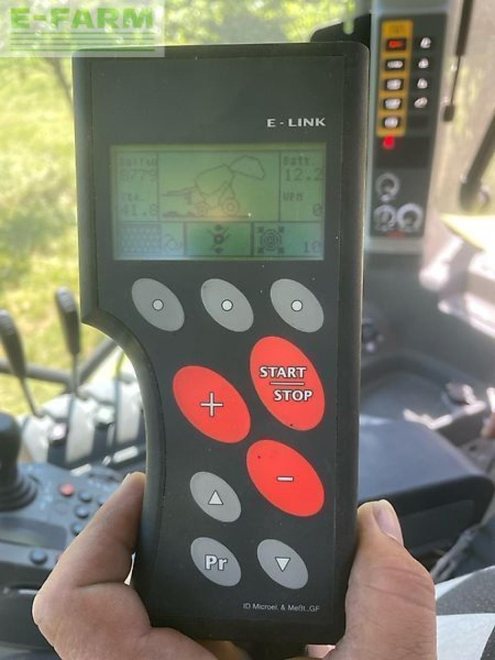 Fendt 2125f - Balirka za kockaste bale: slika 1 Fendt 2125f - Balirka za kockaste bale: slika 1