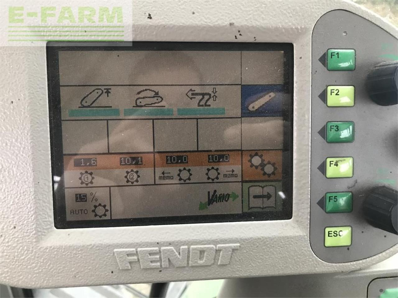 Fendt 411 com2 - Traktor: slika 2 Fendt 411 com2 - Traktor: slika 2