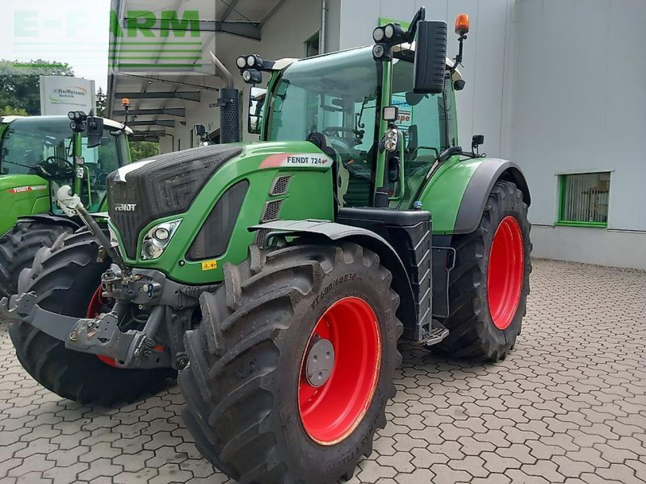 Fendt 724 s4 profiplus - Traktor: slika 1 Fendt 724 s4 profiplus - Traktor: slika 1
