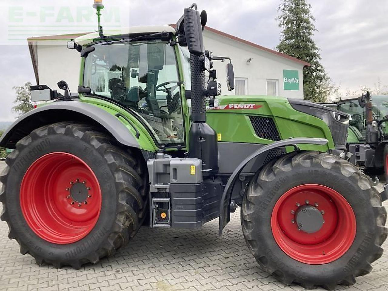 Fendt 724 vario gen7 profi Profi - Traktor: slika 2 Fendt 724 vario gen7 profi Profi - Traktor: slika 2