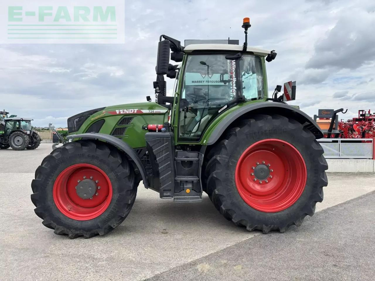 Fendt 724 vario profi+ - Traktor: slika 3 Fendt 724 vario profi+ - Traktor: slika 3