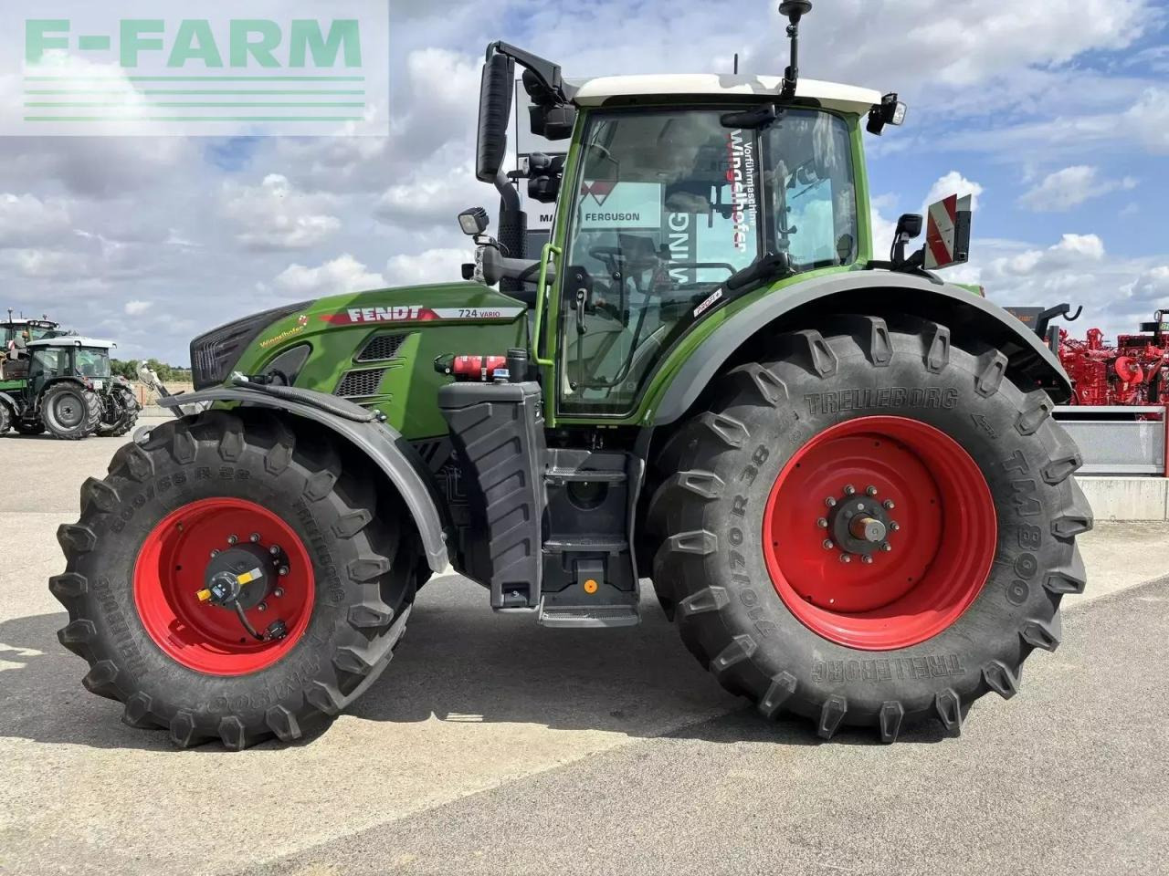 Fendt 724 vario profi+ ProfiPlus - Traktor: slika 3 Fendt 724 vario profi+ ProfiPlus - Traktor: slika 3