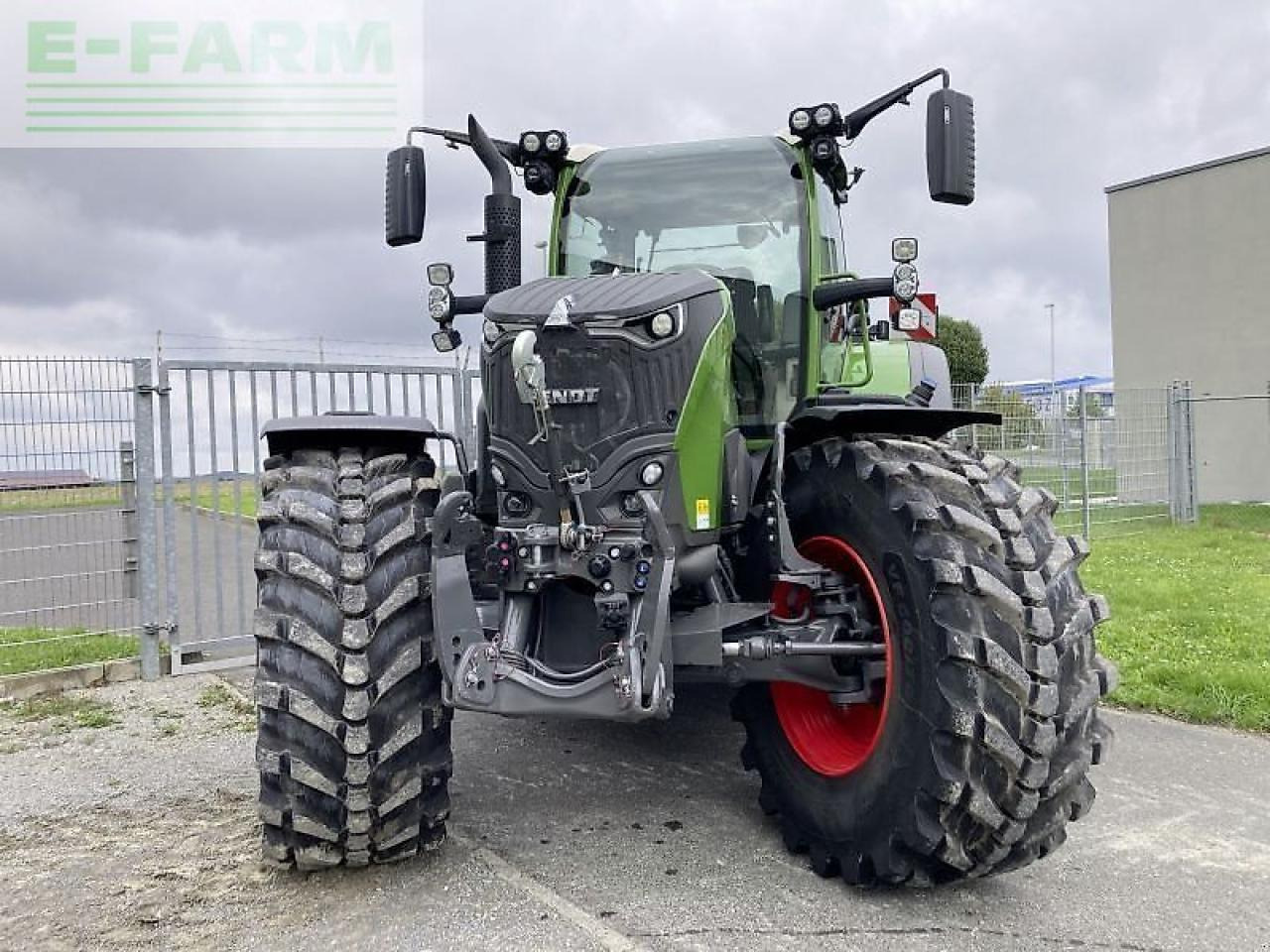 Fendt 728 vario gen7 profi plus ProfiPlus - Traktor: slika 4 Fendt 728 vario gen7 profi plus ProfiPlus - Traktor: slika 4