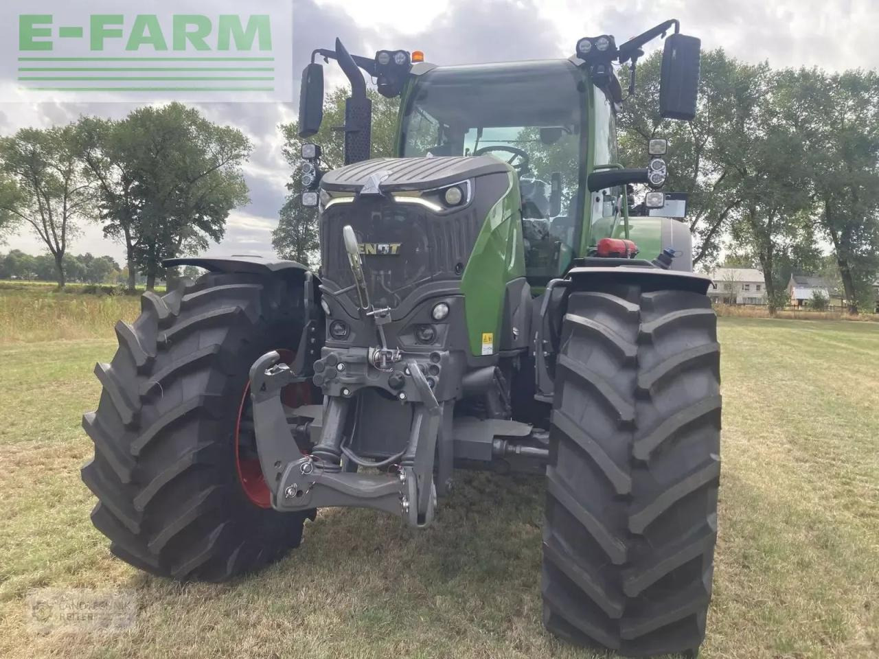 Fendt 728 vario power (gen 7) Power - Traktor: slika 4 Fendt 728 vario power (gen 7) Power - Traktor: slika 4