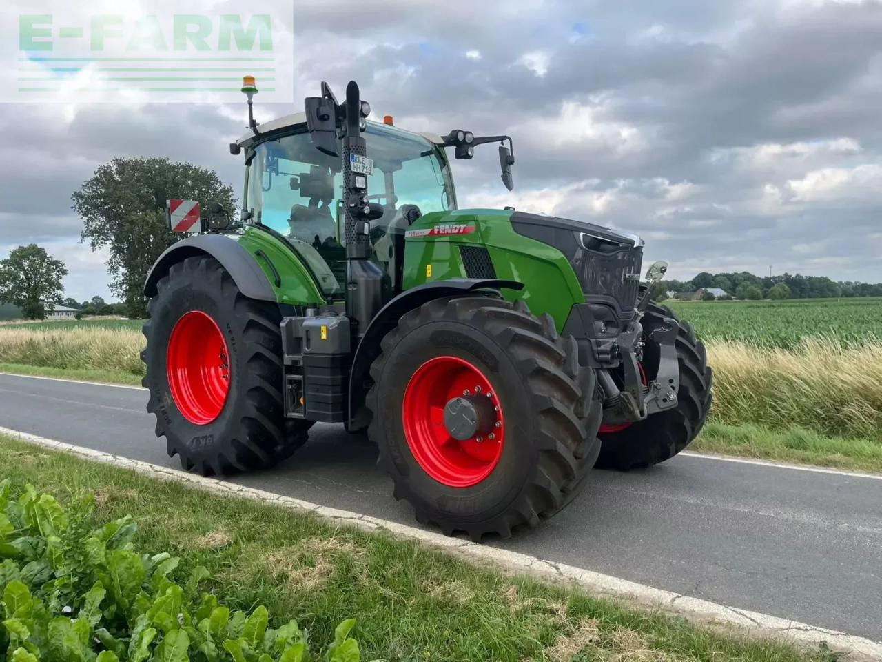 Fendt 728 vario powerplus PowerPlus - Traktor: slika 3 Fendt 728 vario powerplus PowerPlus - Traktor: slika 3