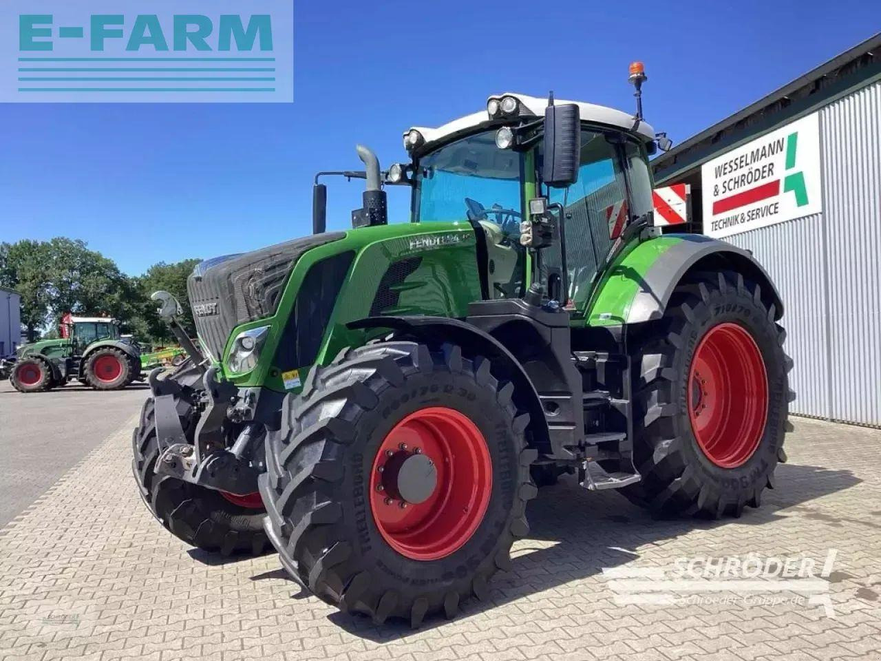 Fendt 824 vario s4 profi plus ProfiPlus - Traktor: slika 4 Fendt 824 vario s4 profi plus ProfiPlus - Traktor: slika 4