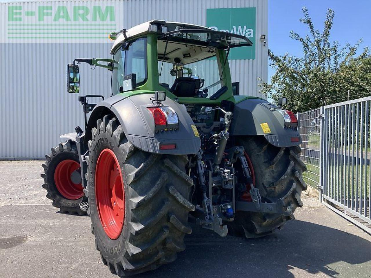 Fendt 828 vario profiplus ProfiPlus - Traktor: slika 3 Fendt 828 vario profiplus ProfiPlus - Traktor: slika 3