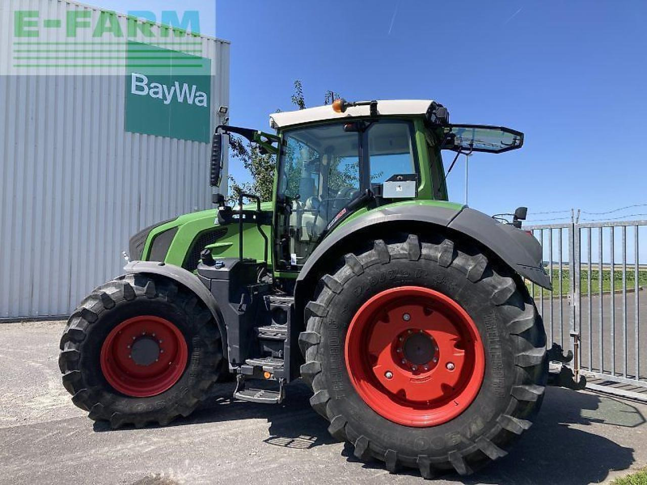 Fendt 828 vario profiplus ProfiPlus - Traktor: slika 2 Fendt 828 vario profiplus ProfiPlus - Traktor: slika 2
