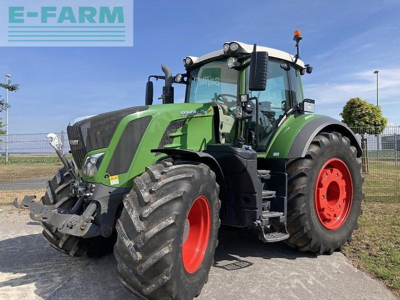 Fendt 828 vario profiplus ProfiPlus - Traktor: slika 1 Fendt 828 vario profiplus ProfiPlus - Traktor: slika 1