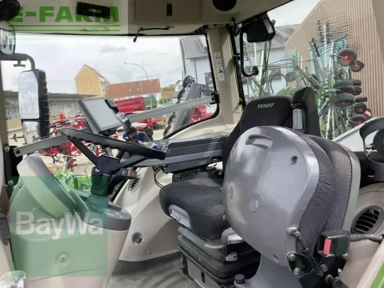 Traktor Fendt 828 vario s4 profi plus ProfiPlus: slika 14