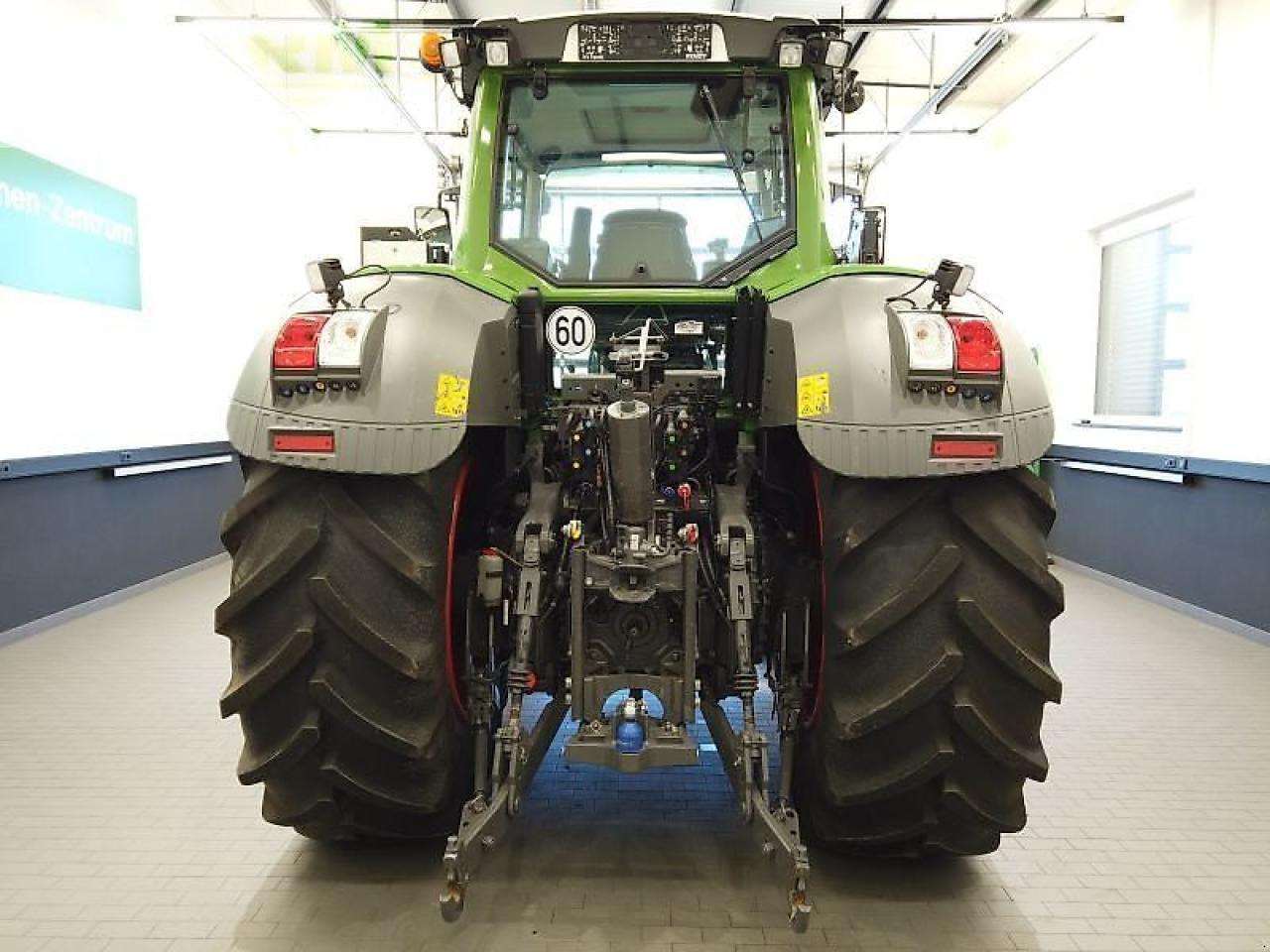 Fendt 828 vario s4 profi plus ProfiPlus - Traktor: slika 5 Fendt 828 vario s4 profi plus ProfiPlus - Traktor: slika 5