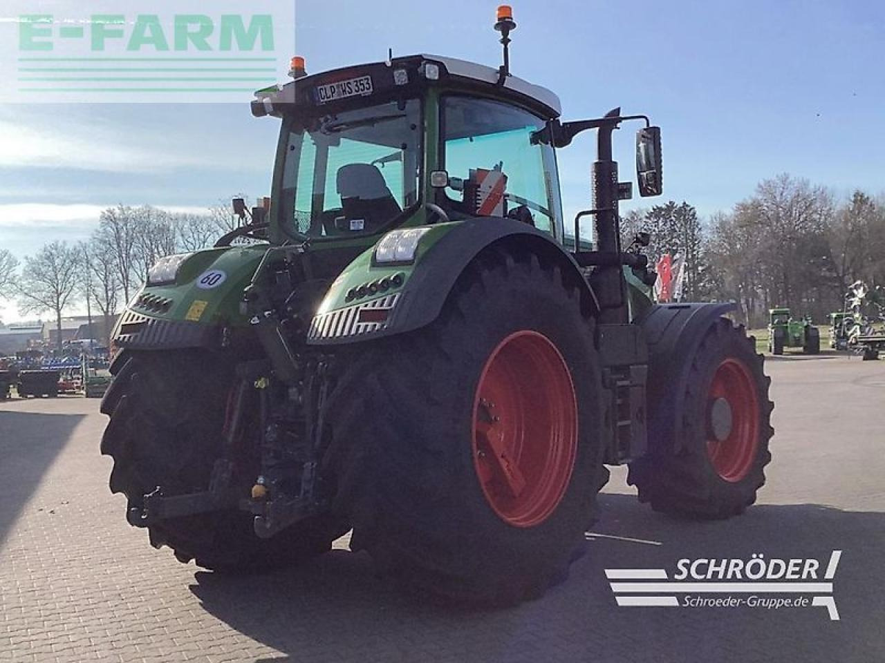 Fendt 933 vario gen7 profi plus ProfiPlus - Traktor: slika 4 Fendt 933 vario gen7 profi plus ProfiPlus - Traktor: slika 4