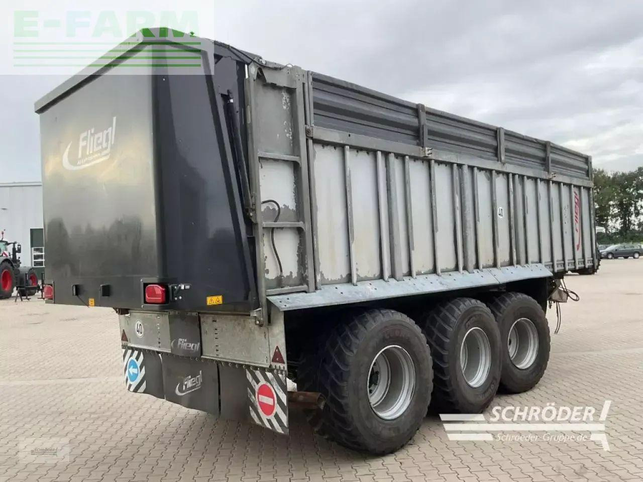 Fliegl asw 288 - Traktorska prikolica za farmu/ Kiper: slika 3 Fliegl asw 288 - Traktorska prikolica za farmu/ Kiper: slika 3