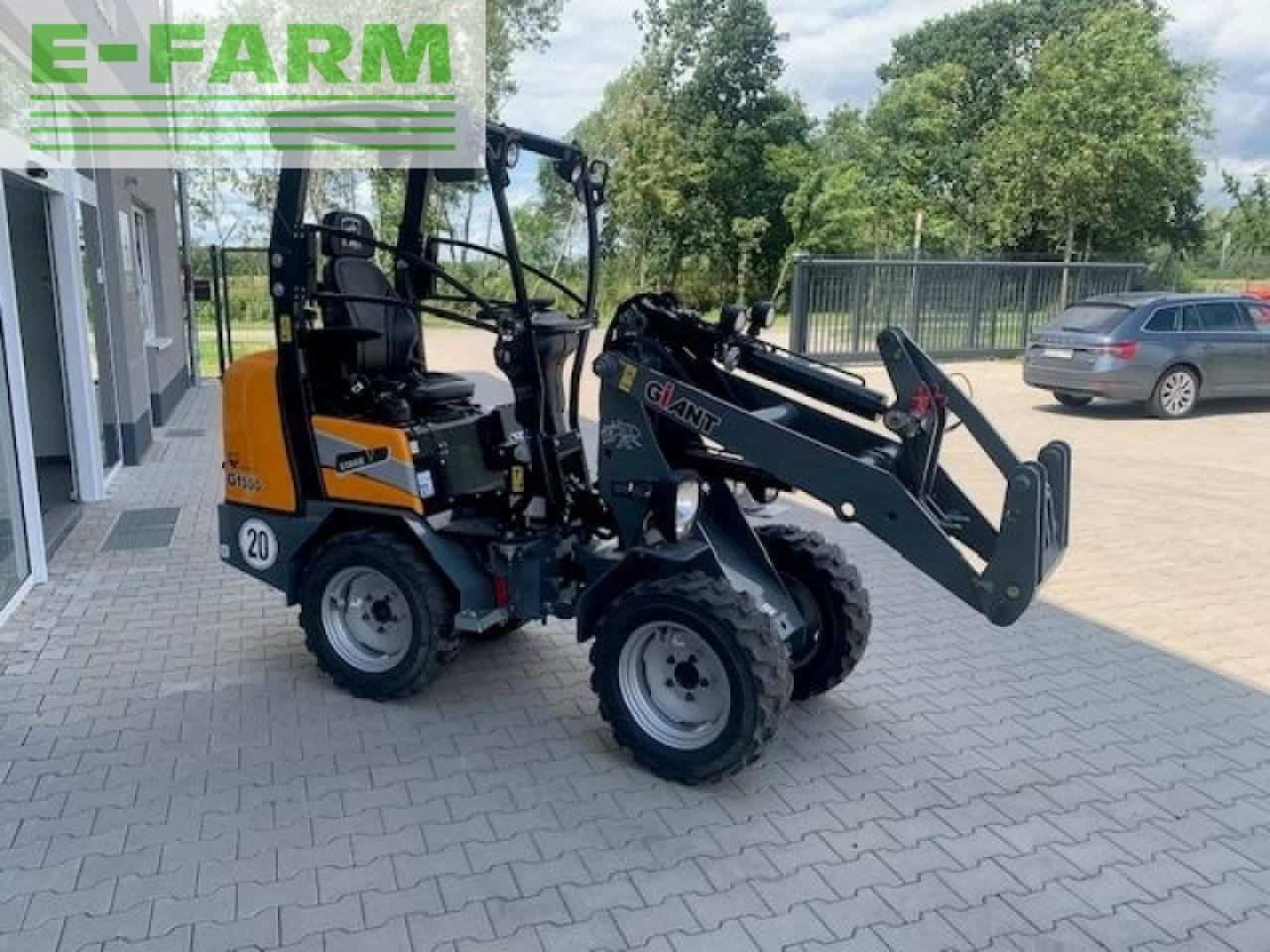 Giant g1500 - Zglobni utovarivač: slika 2 Giant g1500 - Zglobni utovarivač: slika 2