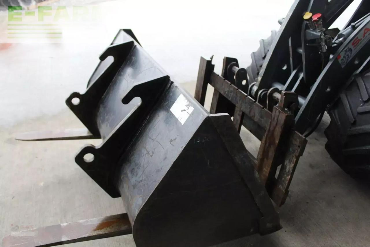 Giant hoflader d 335 t - Utovarivač točkaš: slika 4 Giant hoflader d 335 t - Utovarivač točkaš: slika 4