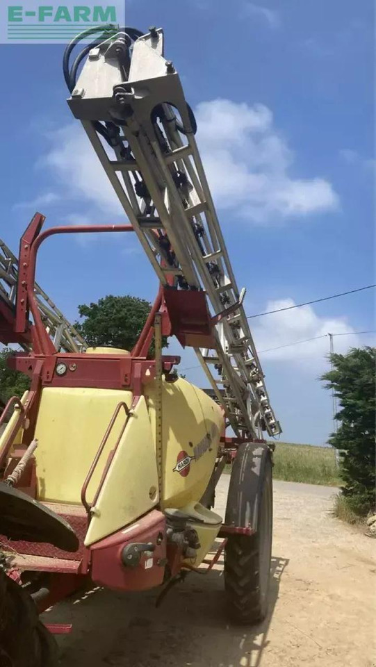 Hardi navigator 4000 - Vučena prskalica: slika 4 Hardi navigator 4000 - Vučena prskalica: slika 4