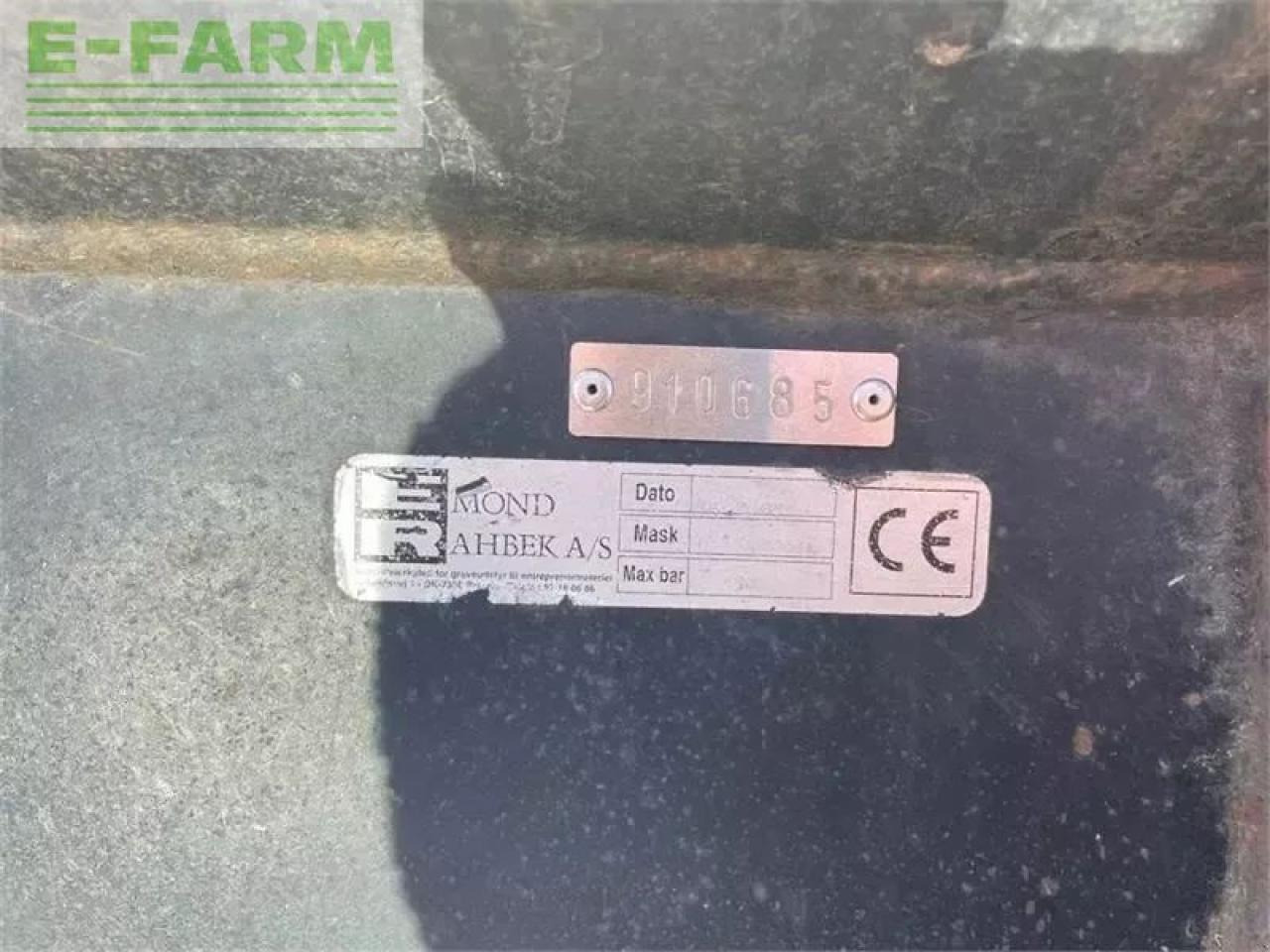 Hyundai hl 740-7 med højtipskovl - Mini bager: slika 3 Hyundai hl 740-7 med højtipskovl - Mini bager: slika 3