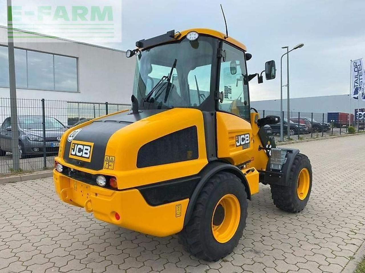 JCB 406 agri - Mini bager: slika 4 JCB 406 agri - Mini bager: slika 4