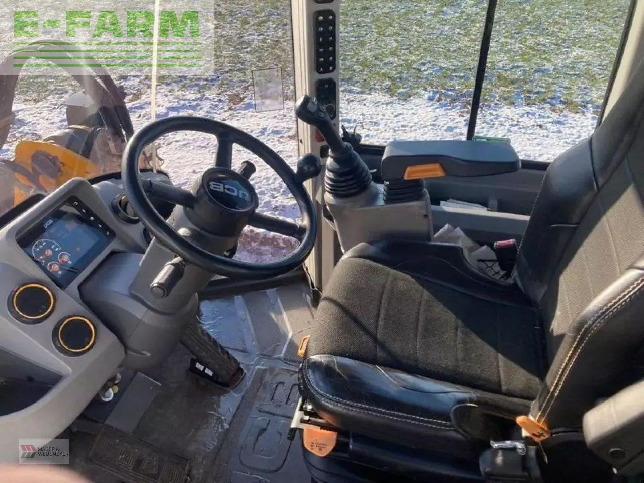 Mini bager JCB 419s agri: slika 8
