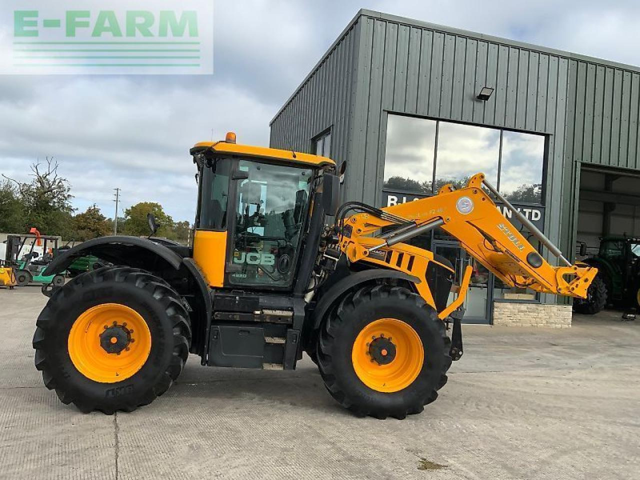 JCB 4220 fastrac (st24632) - Traktor: slika 2 JCB 4220 fastrac (st24632) - Traktor: slika 2