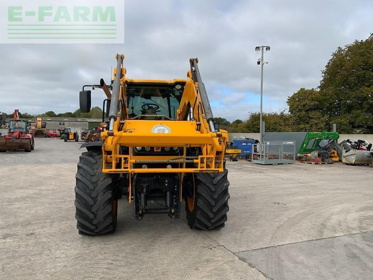 JCB 4220 fastrac (st24632) - Traktor: slika 4 JCB 4220 fastrac (st24632) - Traktor: slika 4