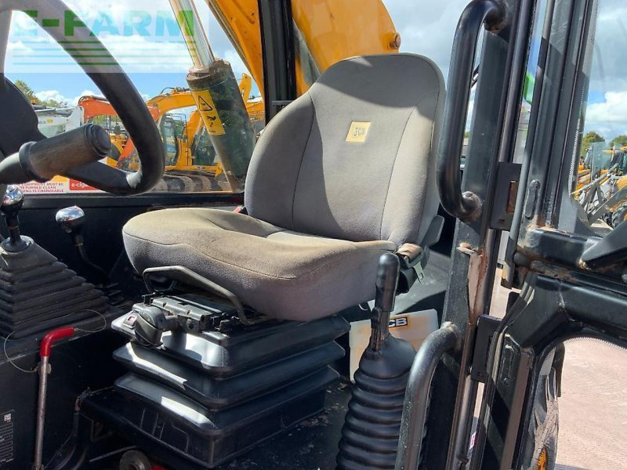 Teleskopski upravljač JCB 535-125 hi viz telehandler (st24434): slika 13