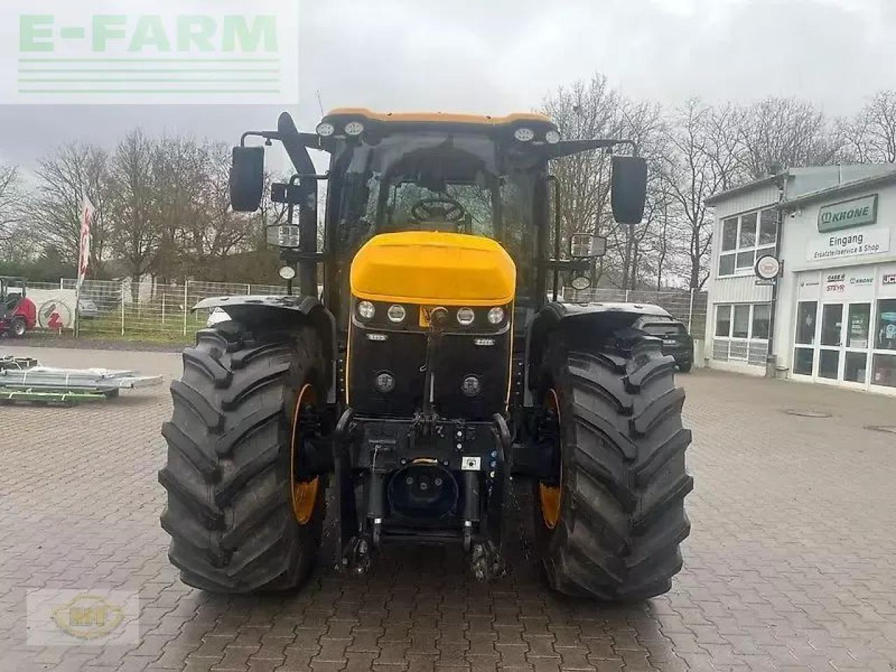 JCB fastrac 4220 - Traktor: slika 2 JCB fastrac 4220 - Traktor: slika 2