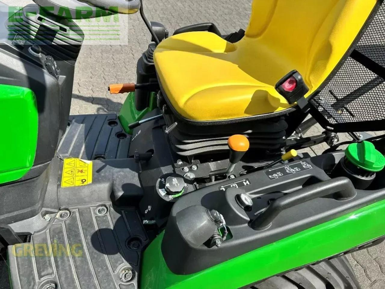John Deere 1026r rops ind - Traktor: slika 4 John Deere 1026r rops ind - Traktor: slika 4