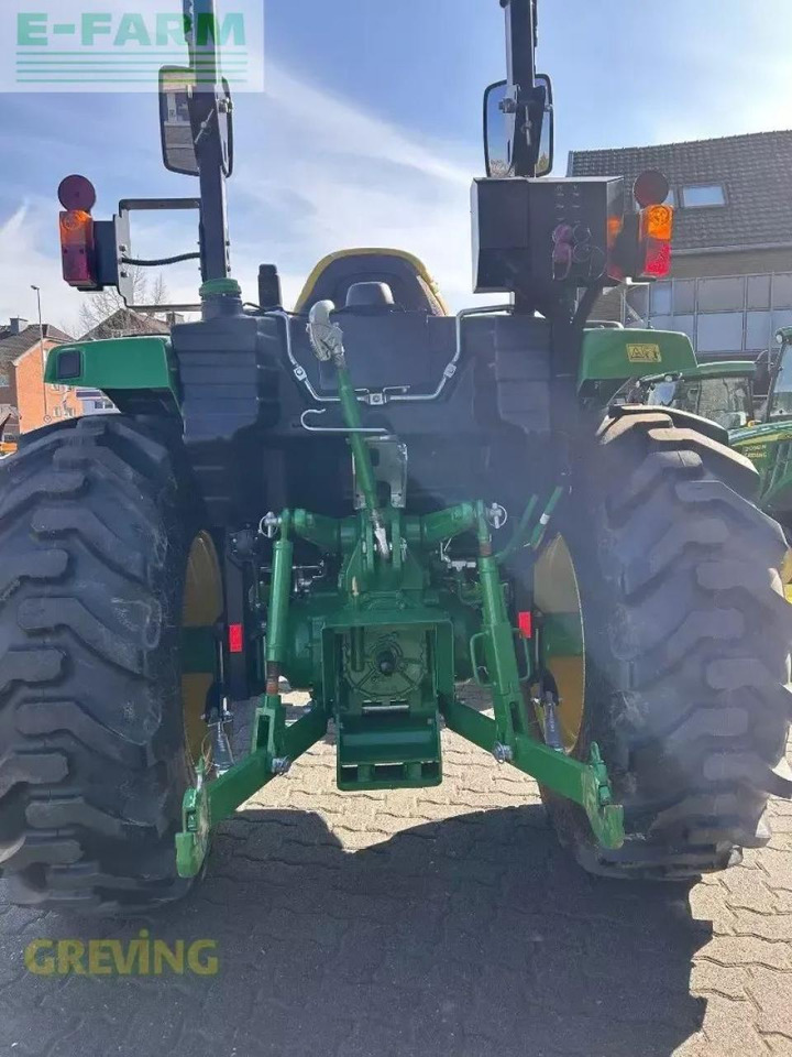 John Deere 4066m - Traktor: slika 3 John Deere 4066m - Traktor: slika 3